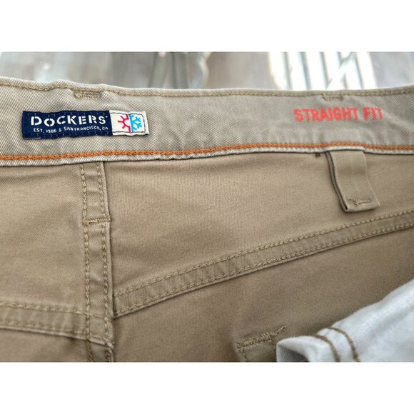 Dockers Mens Straight Fit Khaki Pants 38x32 - Picture 4 of 7